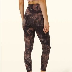 Lululemon Align Crop 23" 💎 Diamond Dye Graphite Pink 💎 Size 8